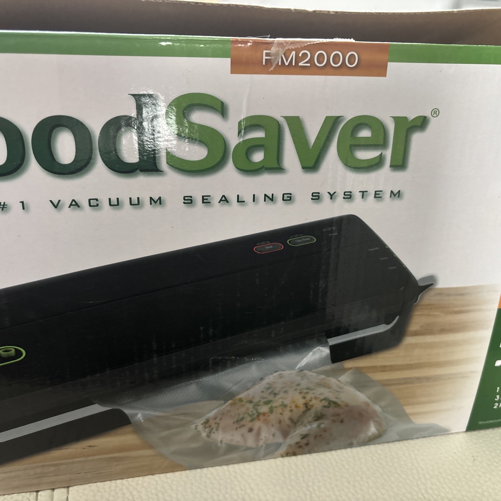 FoodSaver FM2000 Vacuum Sealer System Brand New Open Box Used Once FoodSaver FM2000 Vacuum Sealer System Brand New Open Box Used Once