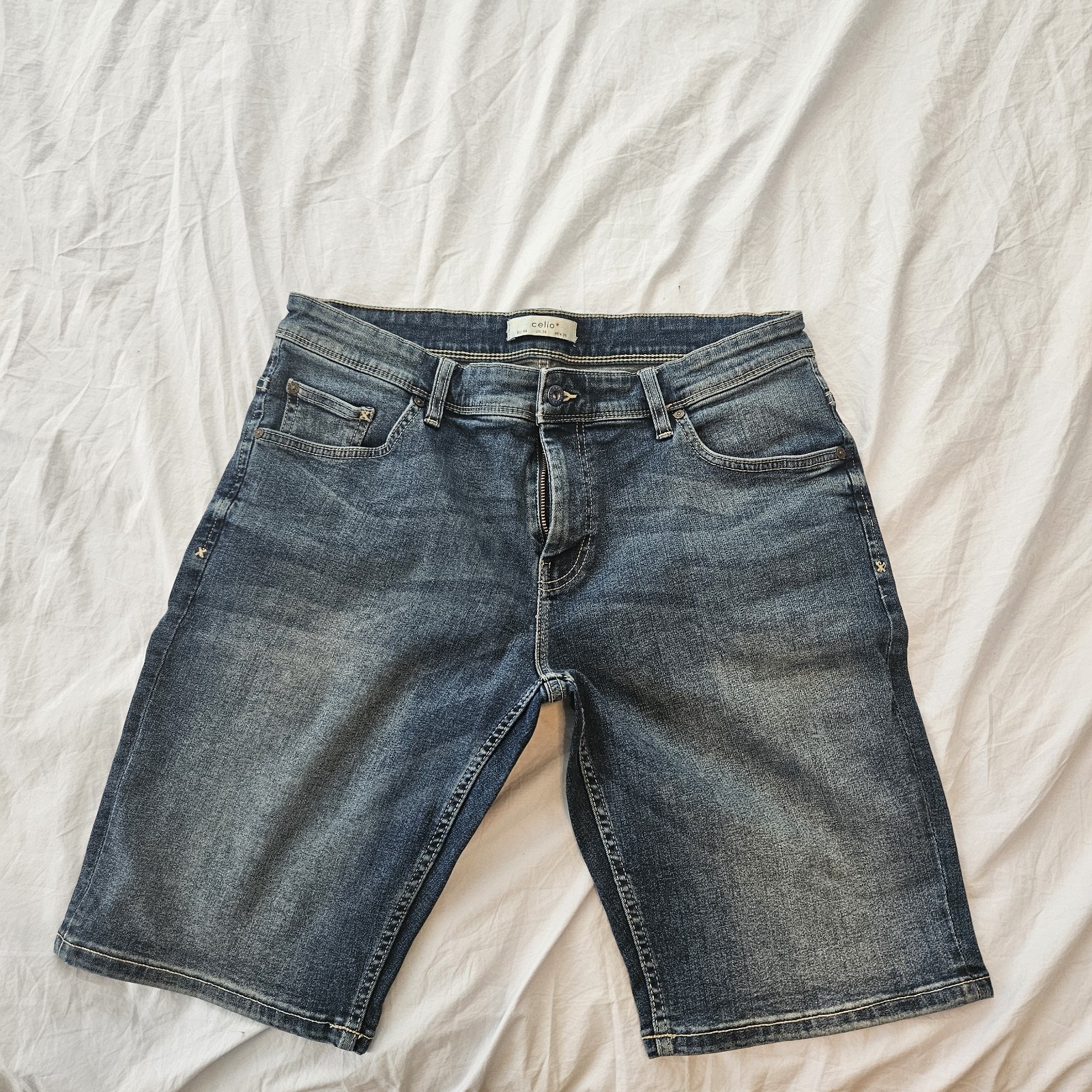 Italian Celio Mens Lightweight Stretch Denim Shorts US 34 Italian Celio Mens Lightweight Stretch Denim Shorts US 34