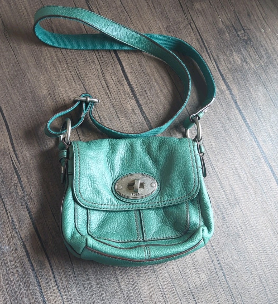 Fossil Long Live Vintage 1954 Teal Leather Crossbody Bag Adjustable Strap Fossil Long Live Vintage 1954 Teal Leather Crossbody Bag Adjustable Strap