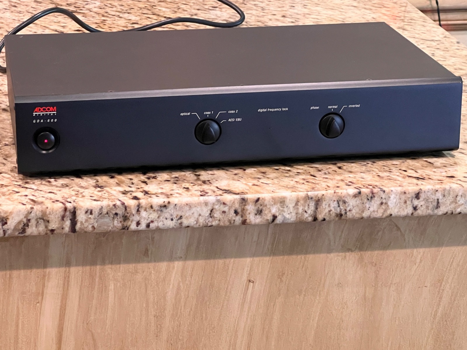 Adcom GDA-600 DAC Outstanding Component