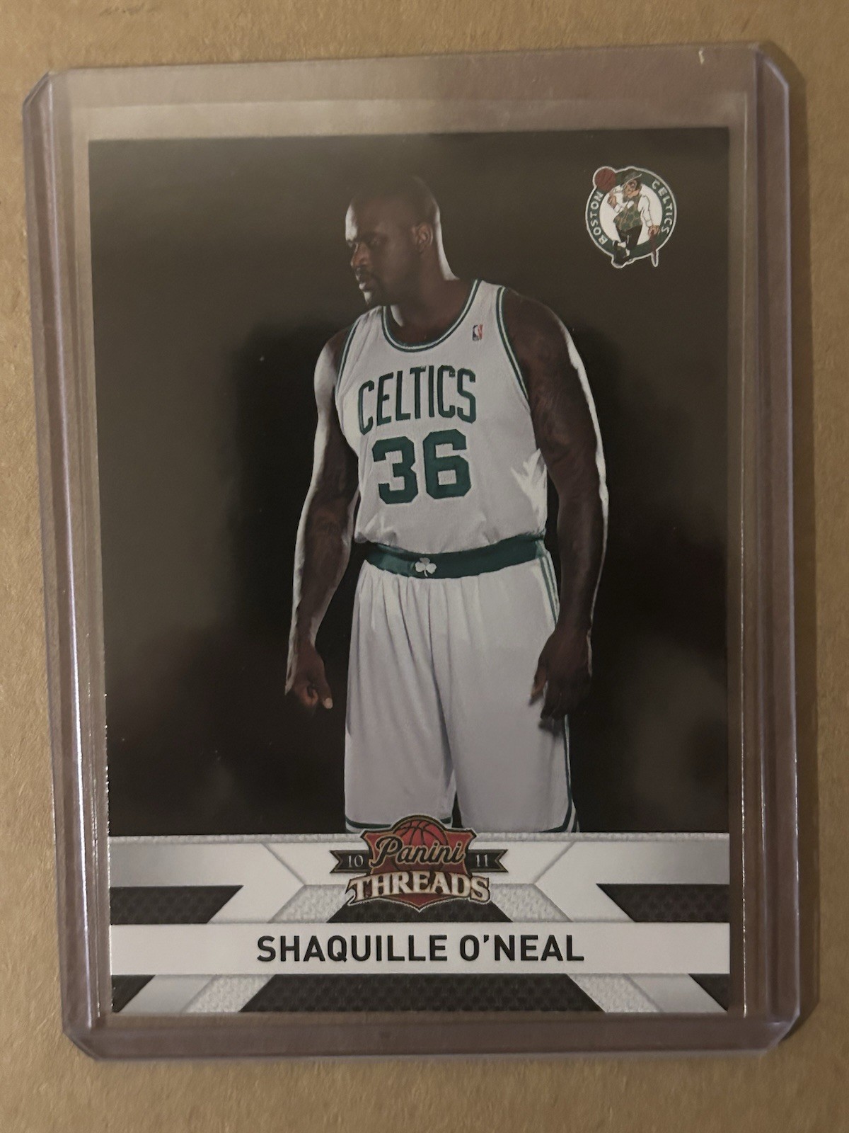 2010-11 Panini Threads - Shaquille O'Neal #95 2010-11 Panini Threads - Shaquille O'Neal #95