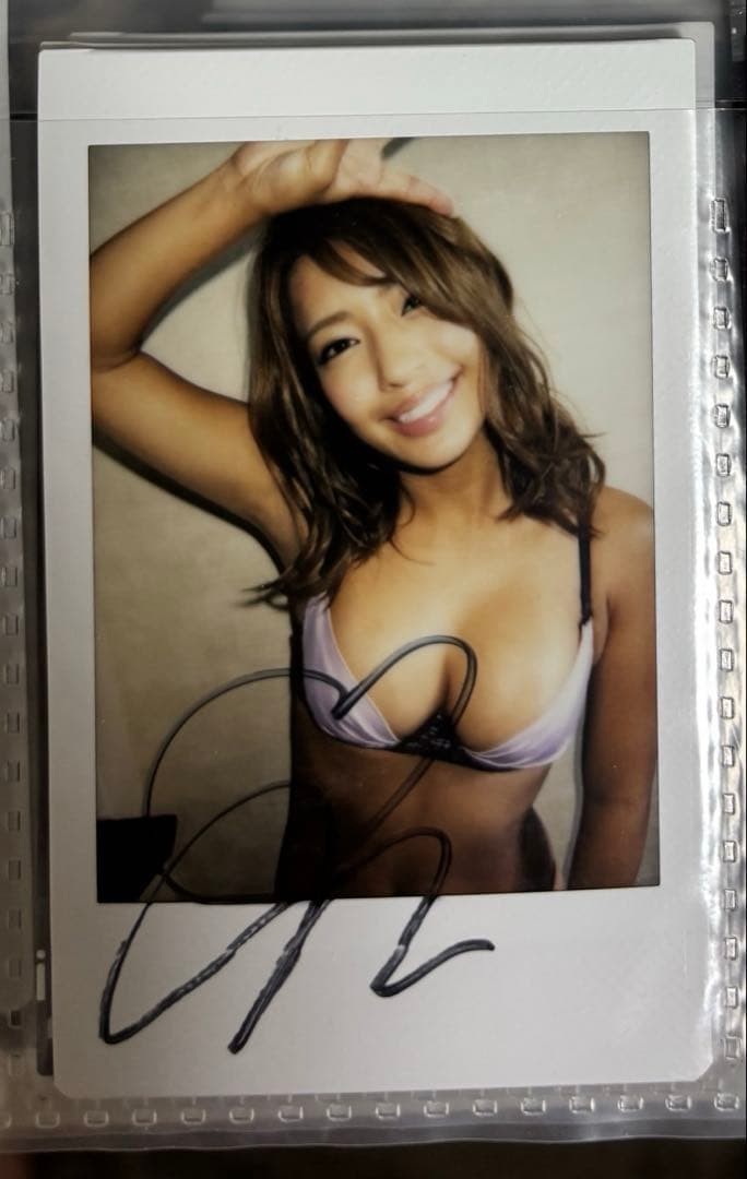 Rina Hashimoto Autographed Signed instax photo Cheki Japan