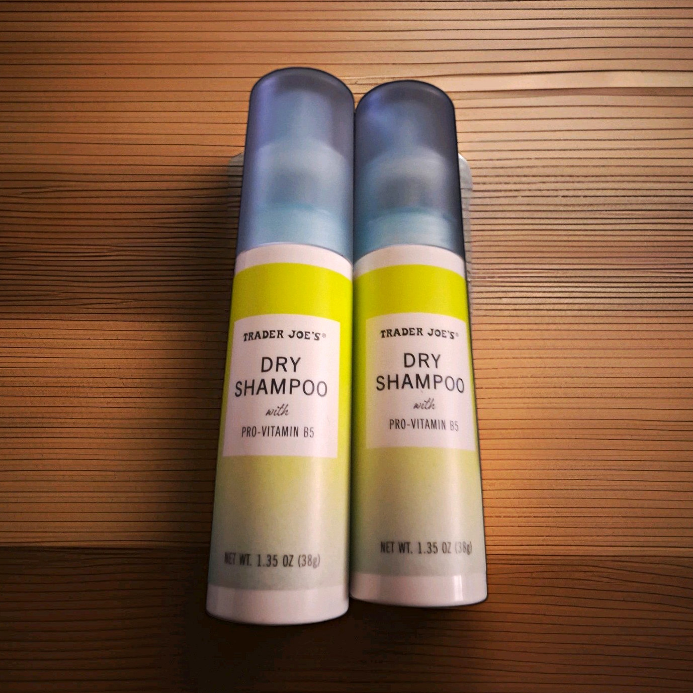 Trader Joe\'s Dry Shampoo Non-Aerosol Powder Pro-Vitamin B5 1.35oz Travel Trader Joe\'s Dry Shampoo Non-Aerosol Powder Pro-Vitamin B5 1.35oz Travel