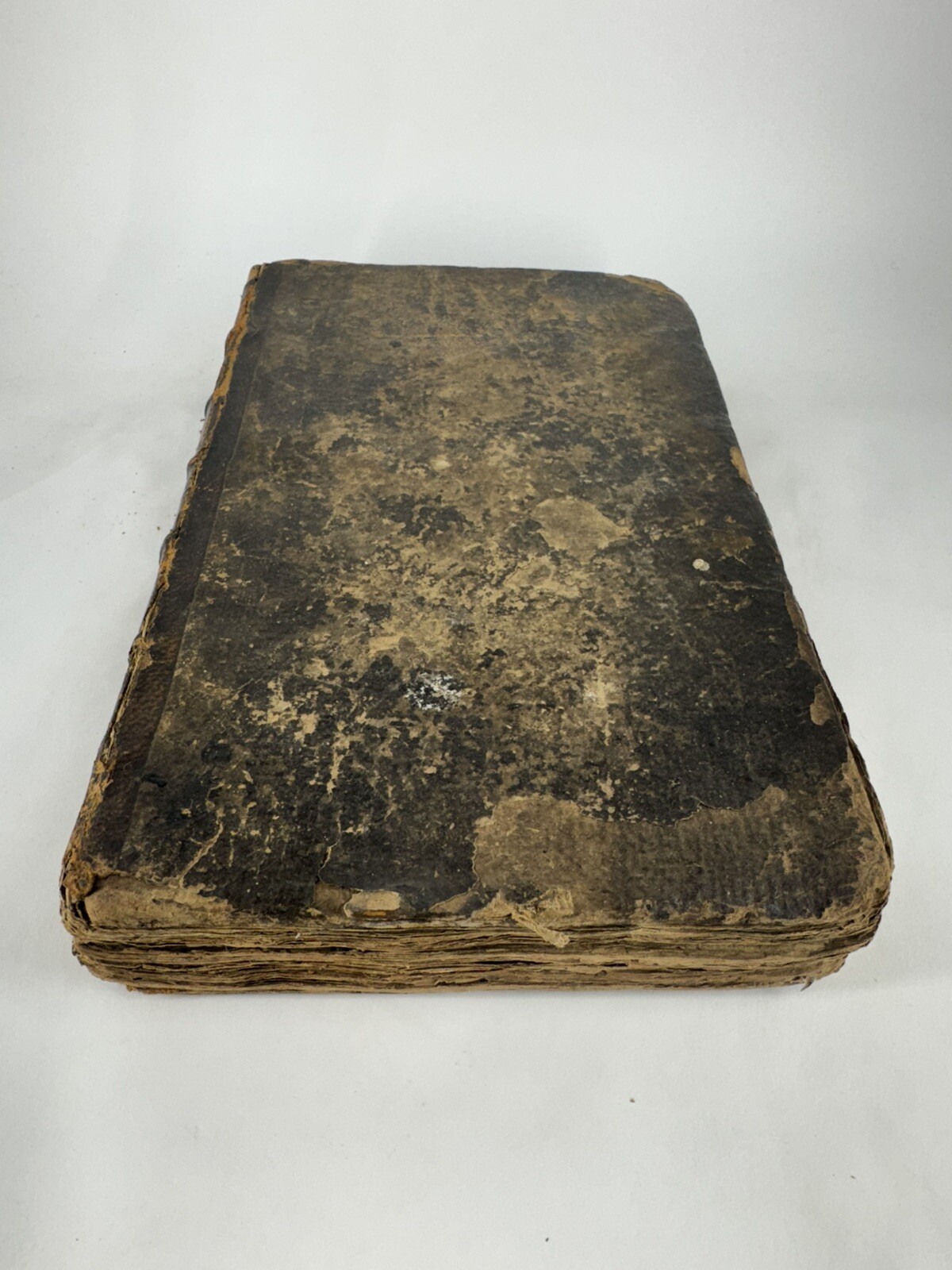 THE HISTORY OF THE WAR IN AMERICA BETWEEN GREAT BRITAIN AND HER COLONIES 1785