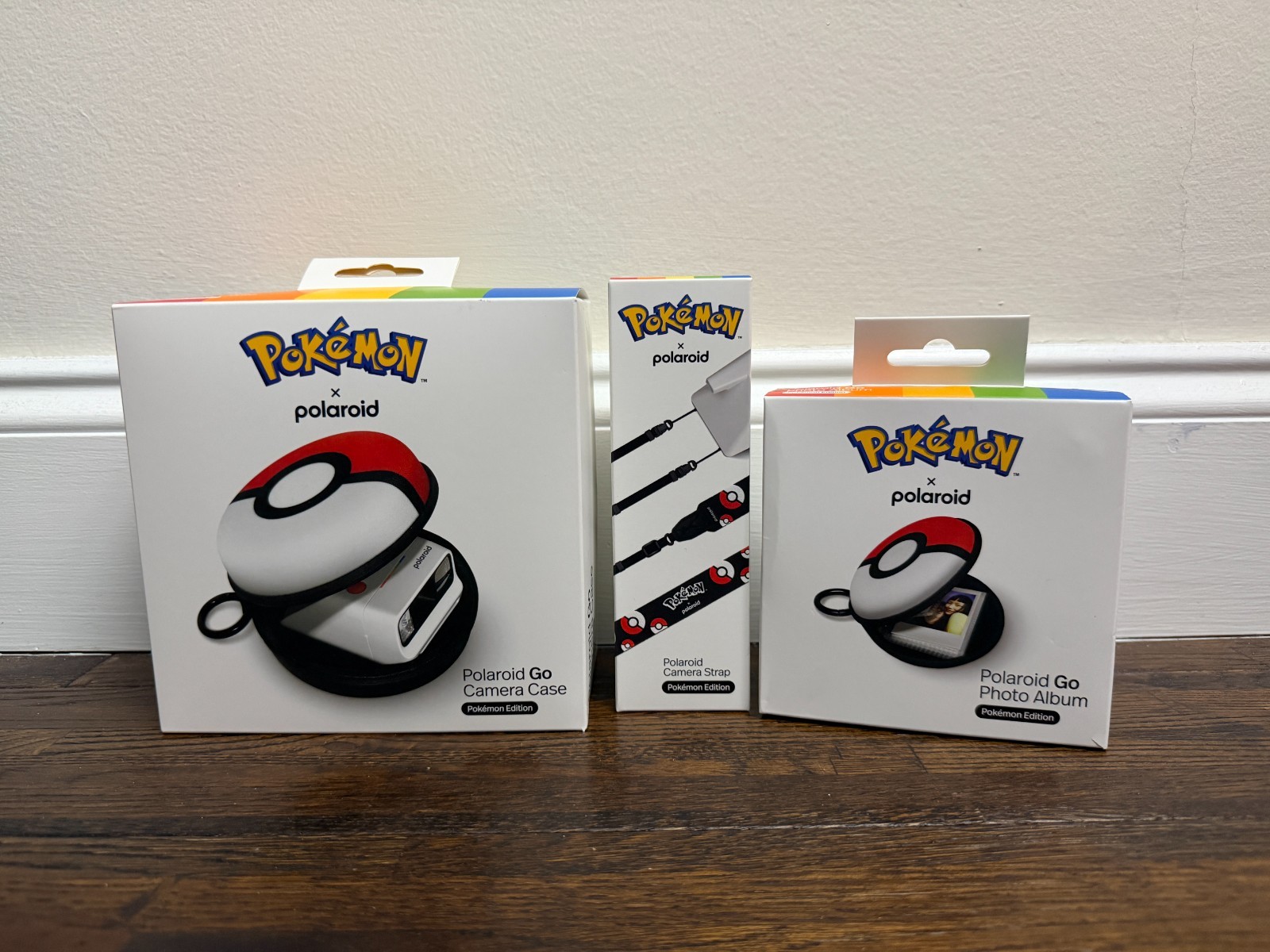 Pokémon Polaroid Go Poké Ball Camera Case & Photo Album & Camera Strap - IN HAND