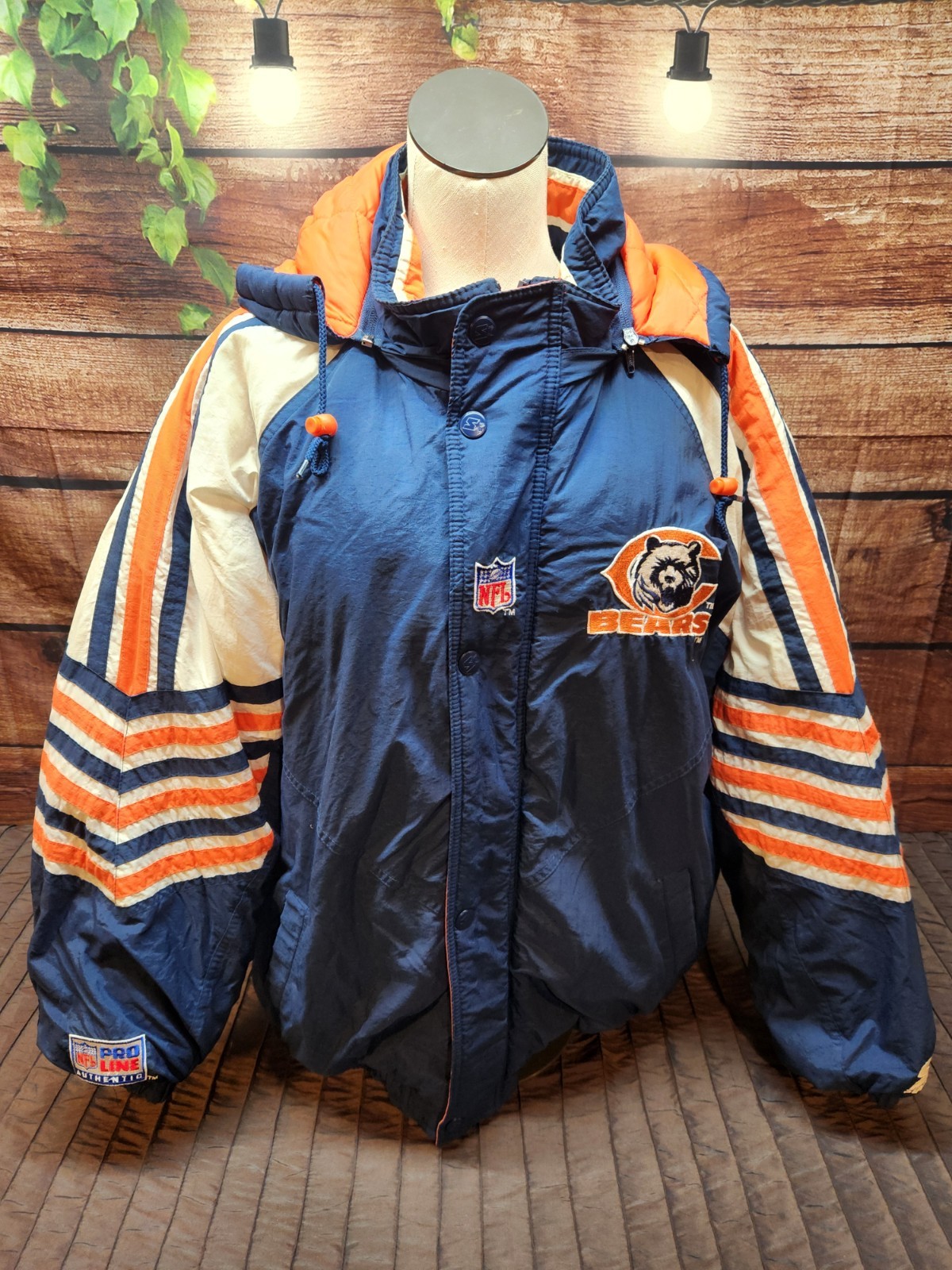 NFL Vintage Logo Chicago Bears Pro Line Sports Jacket W Detachable Hood Sz L ✅ NFL Vintage Logo Chicago Bears Pro Line Sports Jacket W Detachable Hood Sz L ✅
