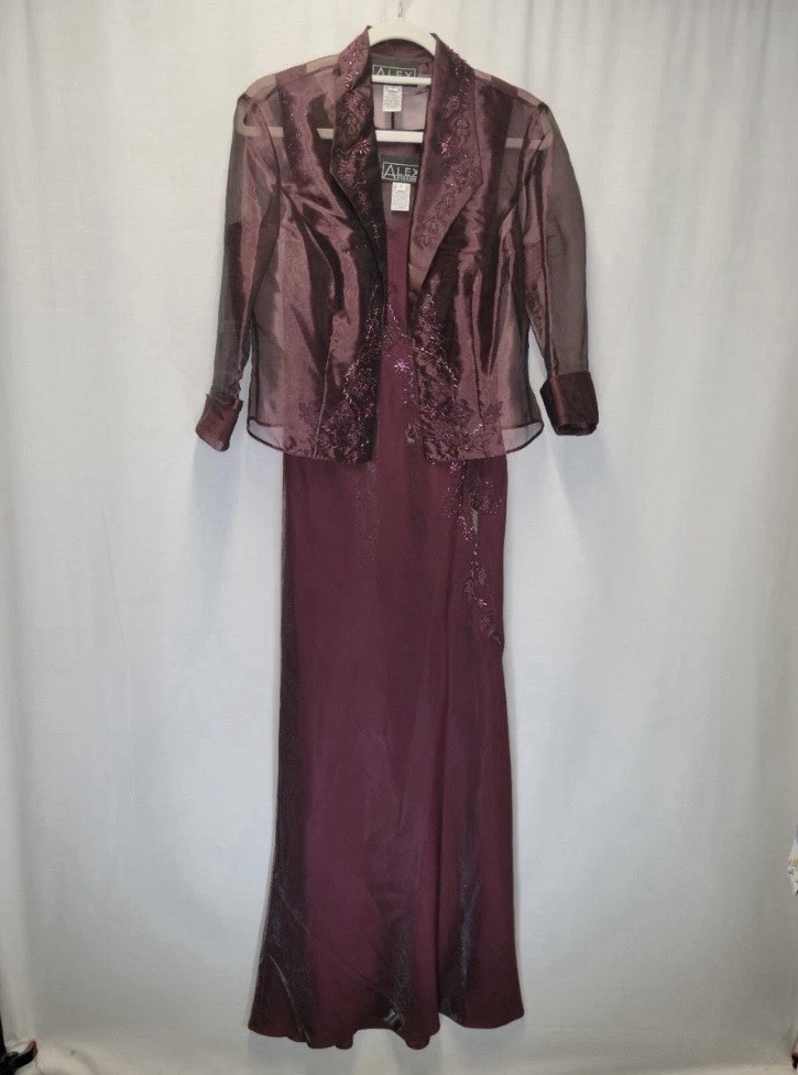 Alex Evenings Women\'s Size 12 Maxi Dress Sheer Jacket Burgundy Beaded AS IS