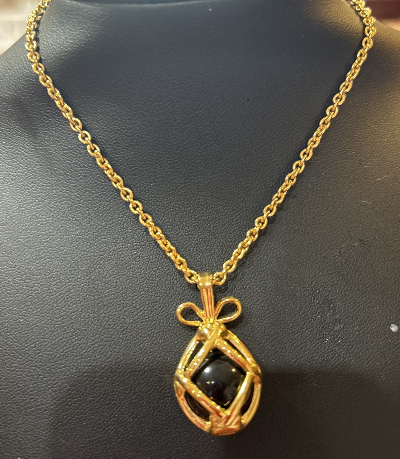 Joan Rivers Caged Egg Necklace With Ten Different Colors To Wear Joan Rivers Caged Egg Necklace With Ten Different Colors To Wear
