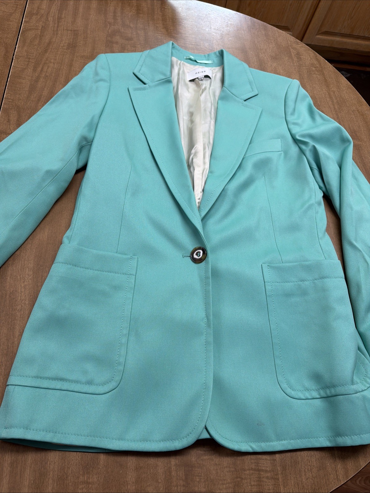 NWT Reiss Ember Aquamarine Teal Color Single Breasted One Button Blazer size 6 NWT Reiss Ember Aquamarine Teal Color Single Breasted One Button Blazer size 6