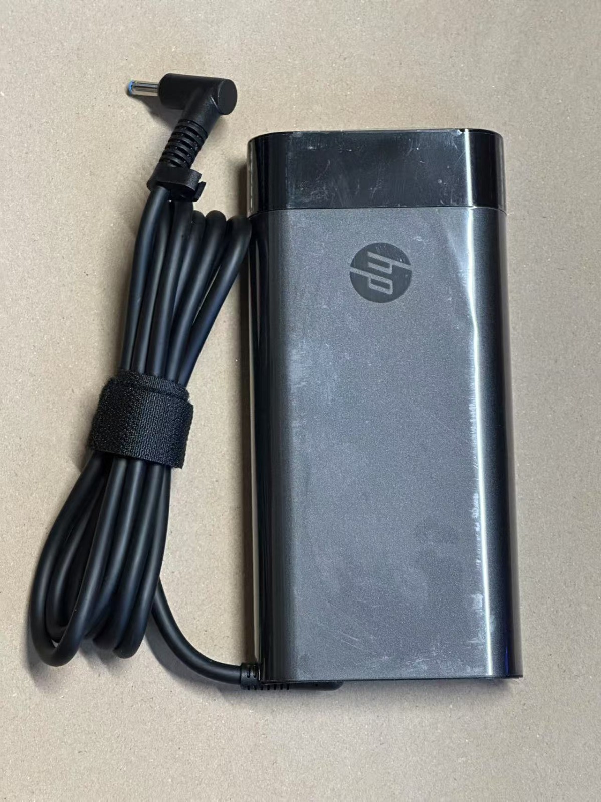 NEW Genuine 230W 11.8A TPN-LA10 AC Adapter Charger For HP Omen 15/ 16 4.5*3.0mm NEW Genuine 230W 11.8A TPN-LA10 AC Adapter Charger For HP Omen 15/ 16 4.5*3.0mm