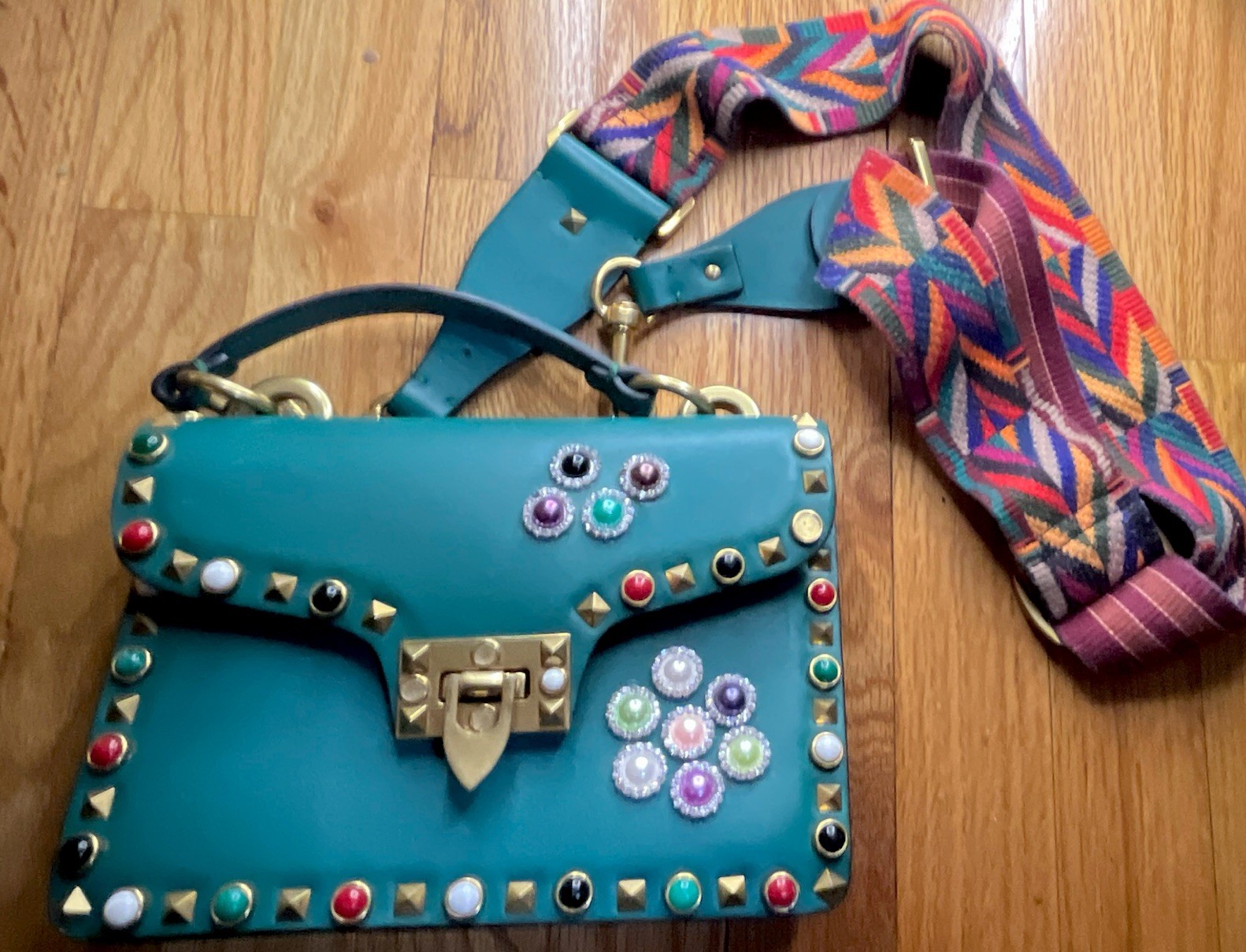 Genuine Valentino Purse Vintage Unique Collectible Structured Handbag Genuine Valentino Purse Vintage Unique Collectible Structured Handbag