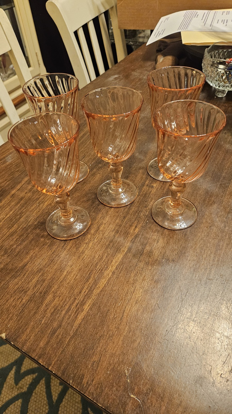 (5) Cristal D’Arques-Durand Roseline Pink Wine Goblets. Swirl. France. Vintage (5) Cristal D’Arques-Durand Roseline Pink Wine Goblets. Swirl. France. Vintage