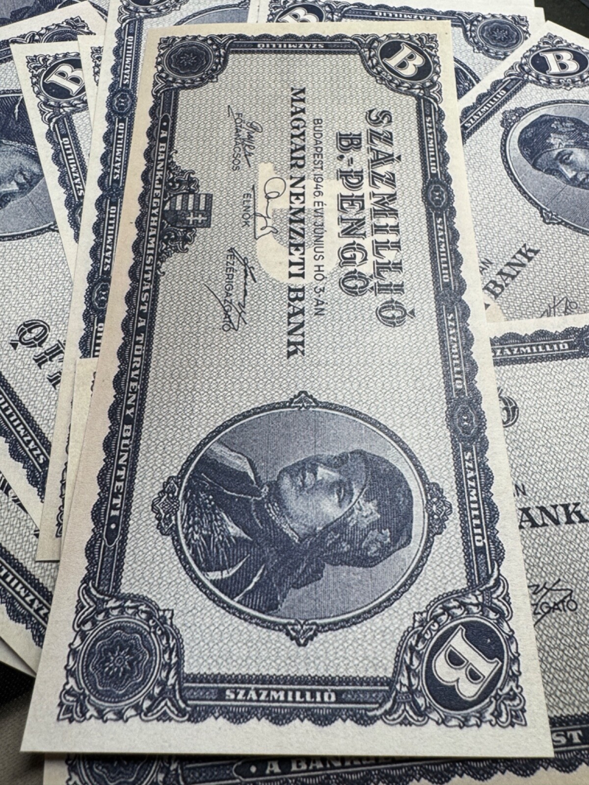 Authentic Hungary 100 Quintillion b-Pengo 1946, SUPERB GEM UNC Currency P-131 💎