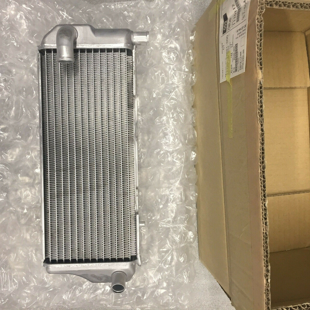 Suzuki RMZ450 New OEM Radiator Part# 17720-37K01 RMZ 450 Fits 2018-23 Models Suzuki RMZ450 New OEM Radiator Part# 17720-37K01 RMZ 450 Fits 2018-23 Models
