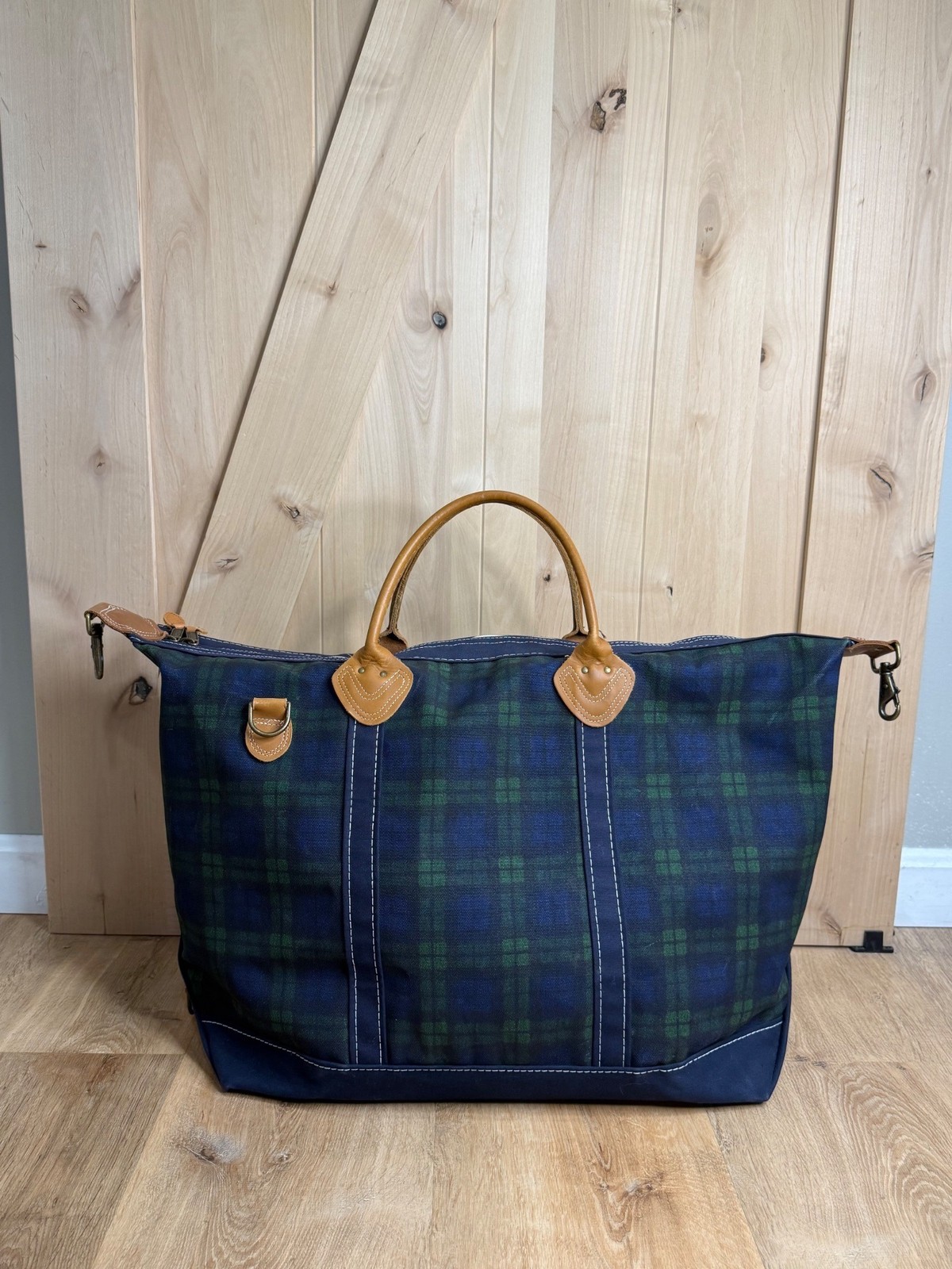 Vintage L.L. Bean Boat And Tote Large Plaid Canvas Duffle Bag Leather Handles Vintage L.L. Bean Boat And Tote Large Plaid Canvas Duffle Bag Leather Handles
