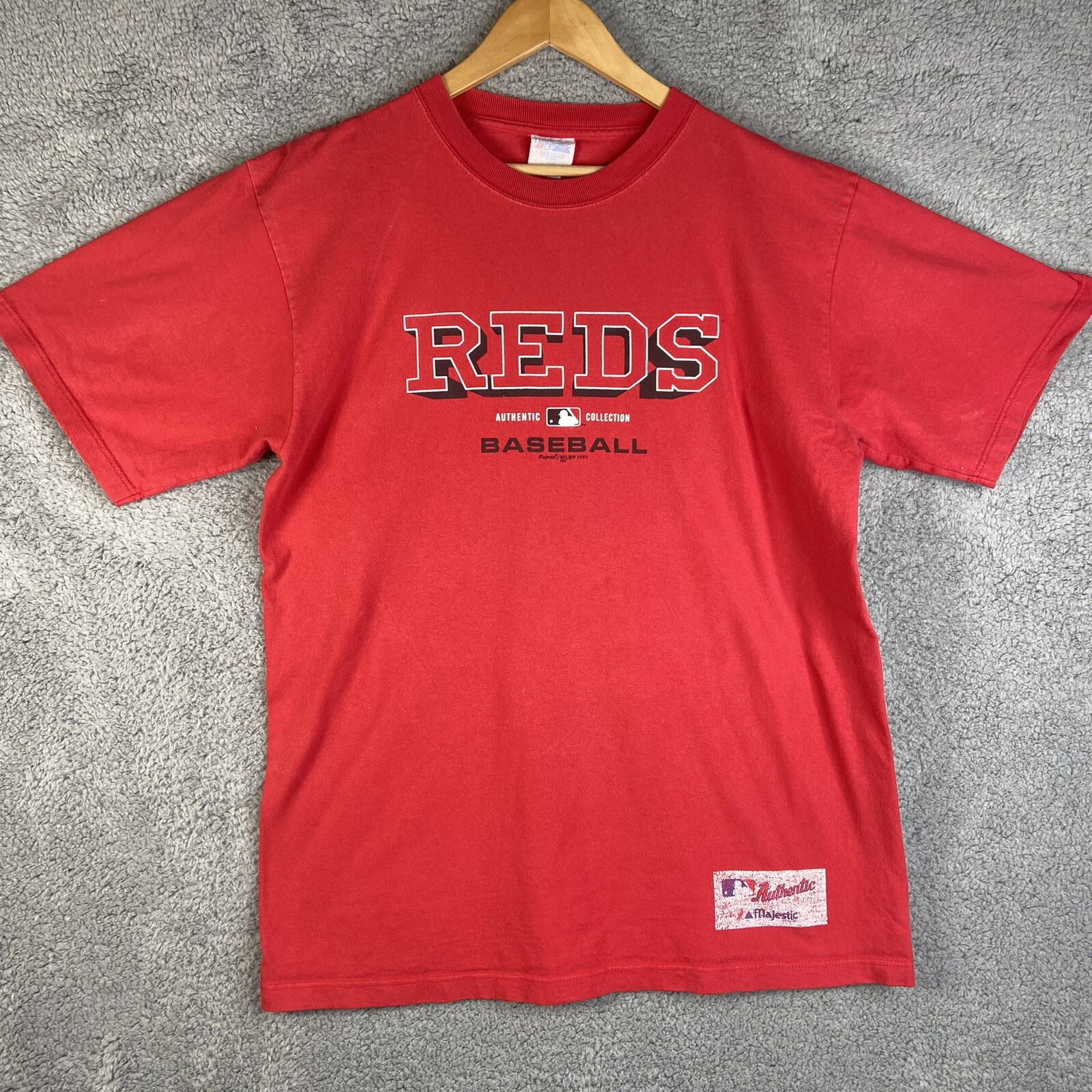 Vintage 2003 Cincinnati Reds MLB Baseball Majestic Graphic T Shirt Mens Med. Tee Vintage 2003 Cincinnati Reds MLB Baseball Majestic Graphic T Shirt Mens Med. Tee