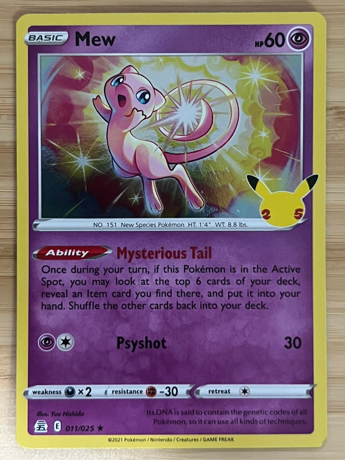 Pokemon TCG Mew 011/025 Holo Rare Celebrations NM Pokemon TCG Mew 011/025 Holo Rare Celebrations NM