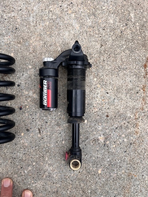 2024 Marzocchi Bomber CR Coil Shock 185 x 55mm - Includes 550 lb & 600 lb Spring