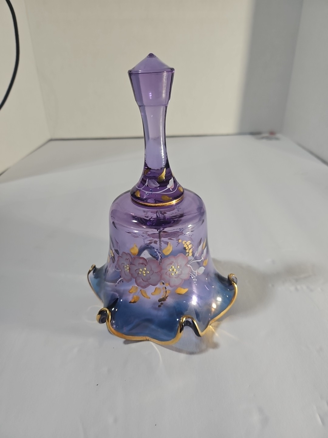 Fenton 1988 Mulberry HP Cherry Blossoms Gold Trim LE Bell 1329/4000 Connoisseur Fenton 1988 Mulberry HP Cherry Blossoms Gold Trim LE Bell 1329/4000 Connoisseur
