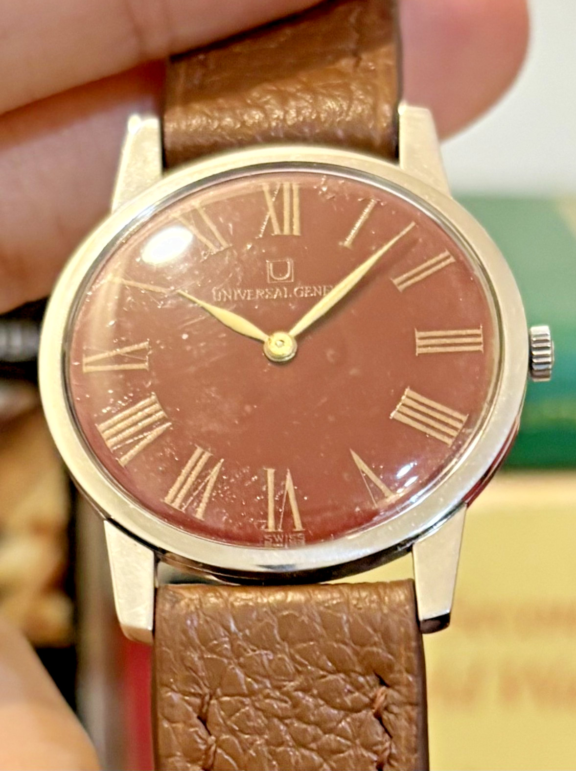 RARE Vintage Universal Geneve Maroon Red Laqcuer Dial Manual Winding Dress Watch