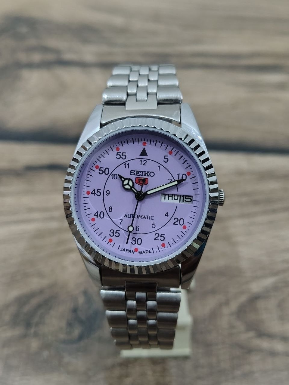 Vintage Seiko 5 Automatic Men's Wrist Watch, Day&Date Stainless steel band