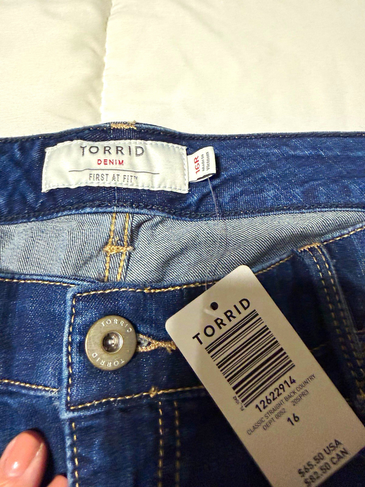 Torrid First At Fit Women’s Straight Leg Blue Denim Jeans Size 16 Stretch Torrid First At Fit Women’s Straight Leg Blue Denim Jeans Size 16 Stretch