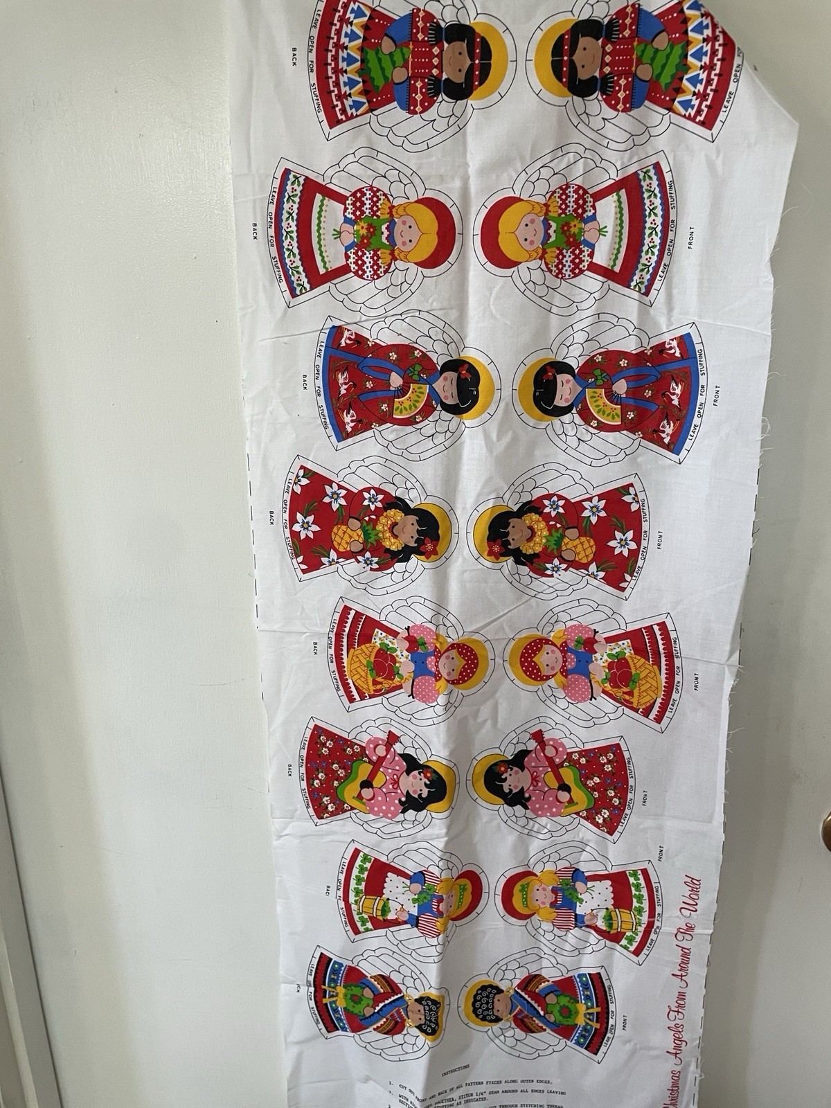 VINTAGE CHRISTMAS ANGELS OF AROUND THE WORLD PANEL VINTAGE CHRISTMAS ANGELS OF AROUND THE WORLD PANEL