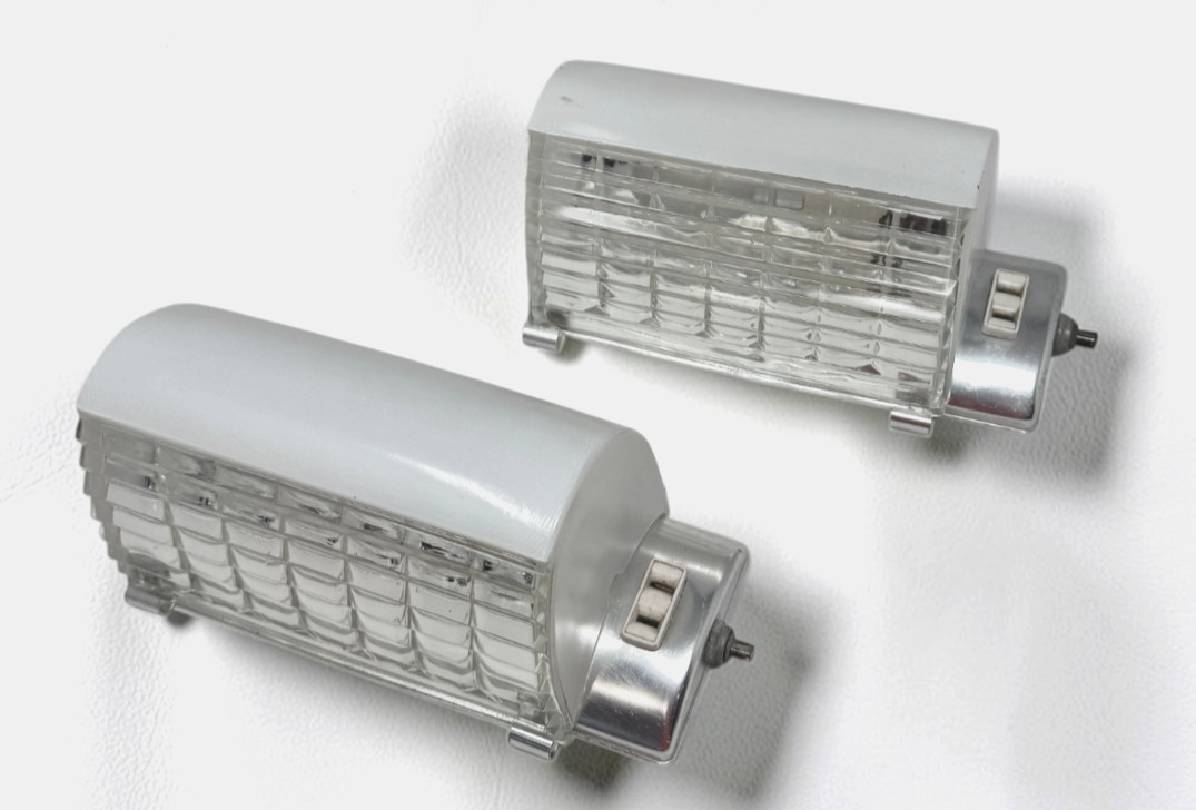 Vintage Pair Harmony House Chrome Waffle Slip Shades Bathroom Fixtures Plug Rare Vintage Pair Harmony House Chrome Waffle Slip Shades Bathroom Fixtures Plug Rare