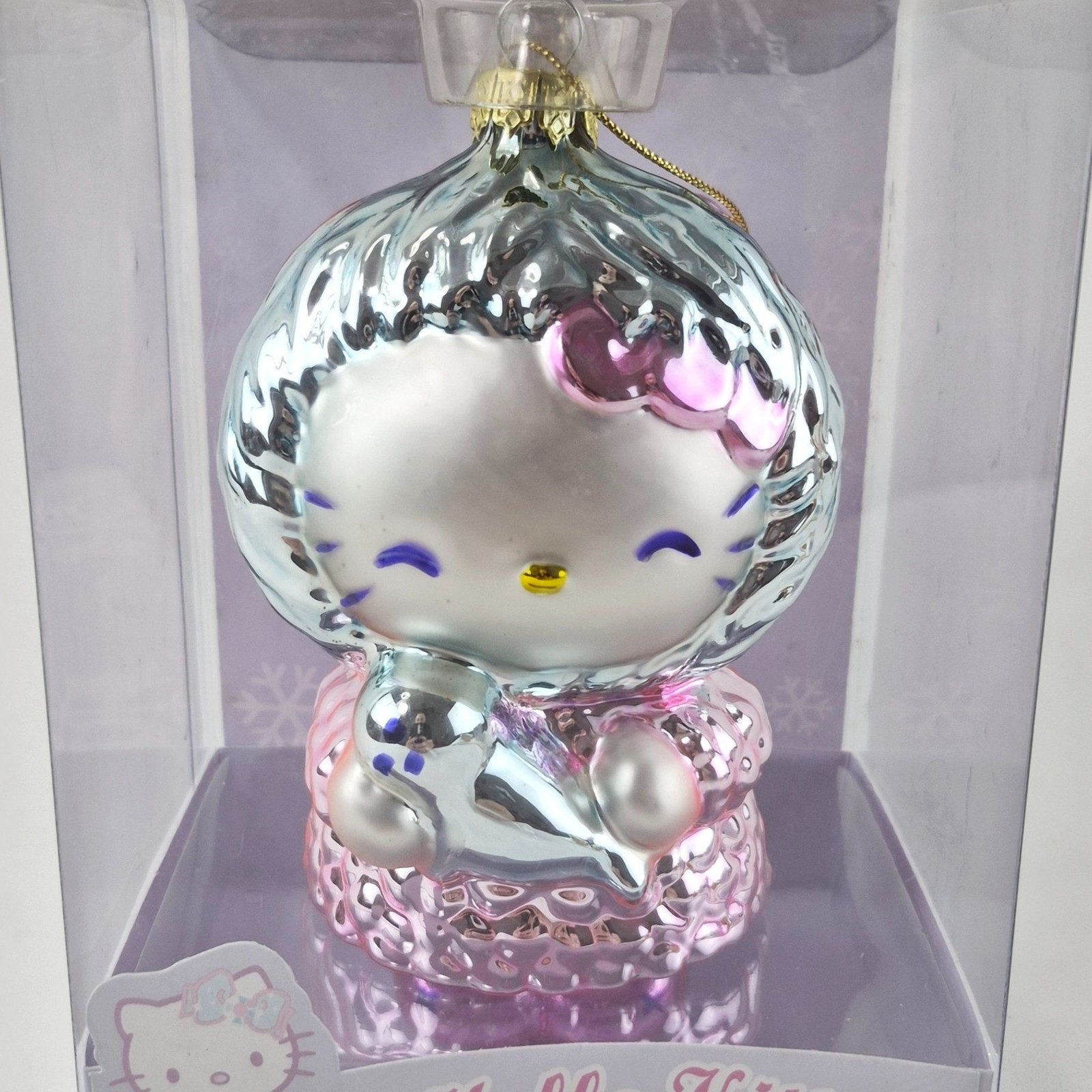 RARE 2006 Sanrio Hello Kitty Eskimo in with Baby Seal Glass Holiday Ornament