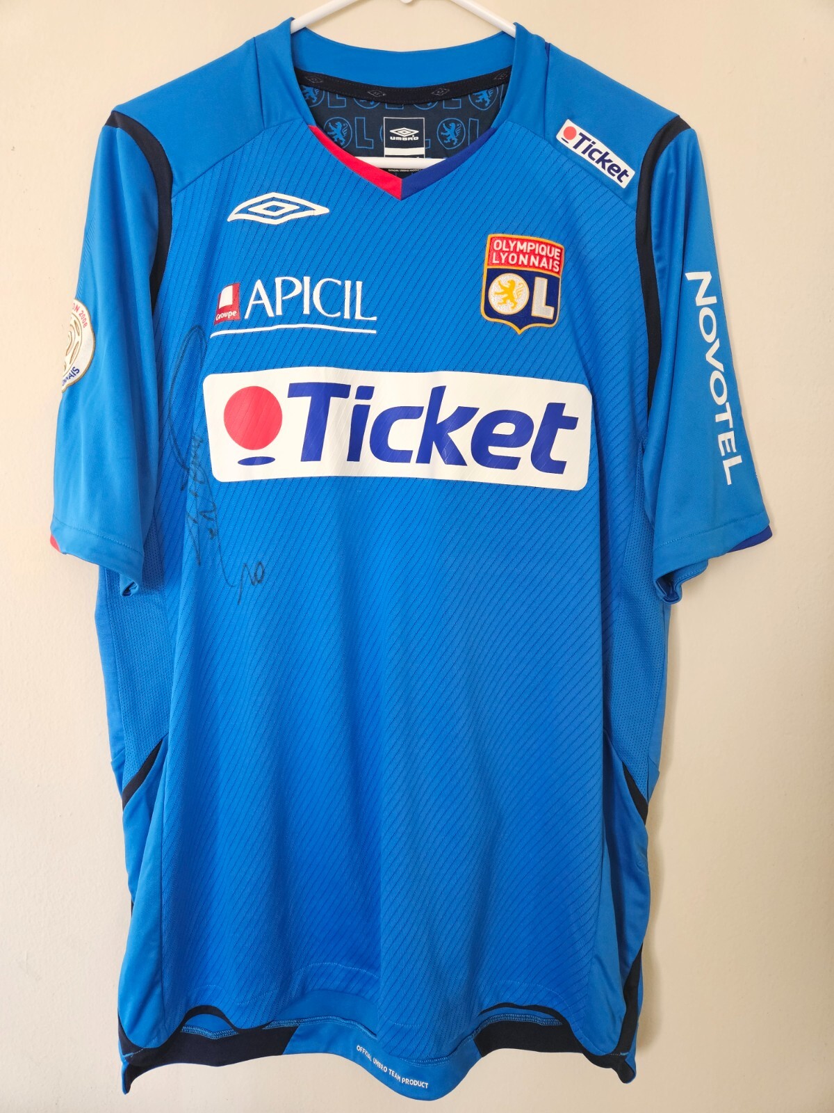 Olympique Lyonnais OL - Karim Benzema - match worn shirt - maillot porte France