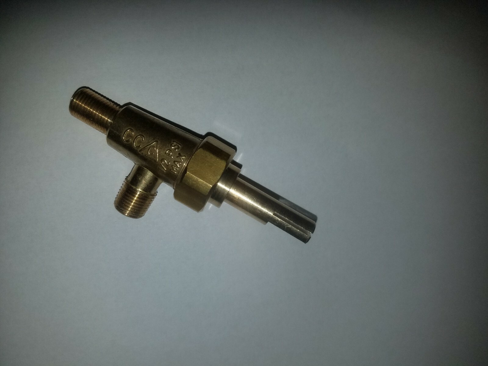 01005-7 -- BURNER VALVE (MONTAGUE) (WITH ORIFICE OF PREFERENCE NAT OR LP) 01005-7 -- BURNER VALVE (MONTAGUE) (WITH ORIFICE OF PREFERENCE NAT OR LP)