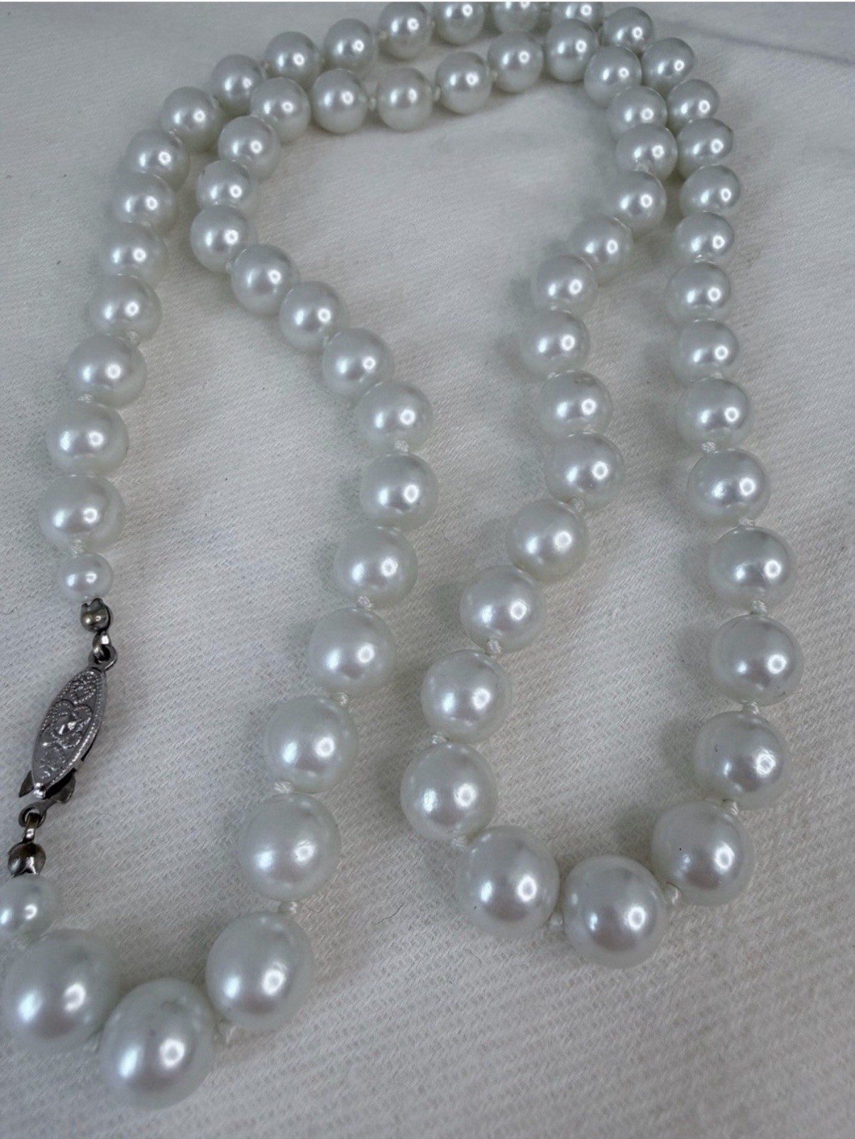 Vintage Faux Glass Pearl Knotted Necklace - 1950s-60s- Elegant Women Jewelry