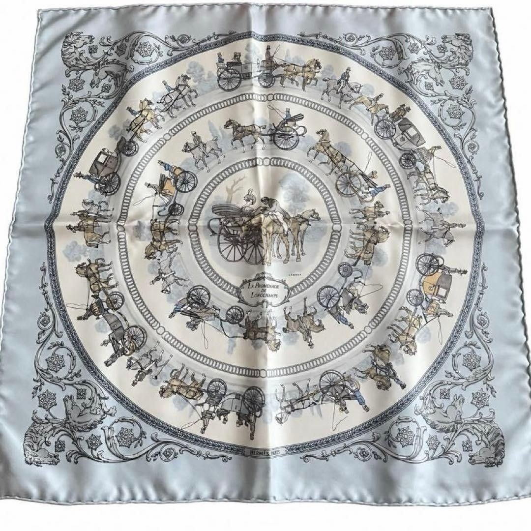 HERMES Carre 45 Gavroche La Promenade de Longchamps Silk Scarf