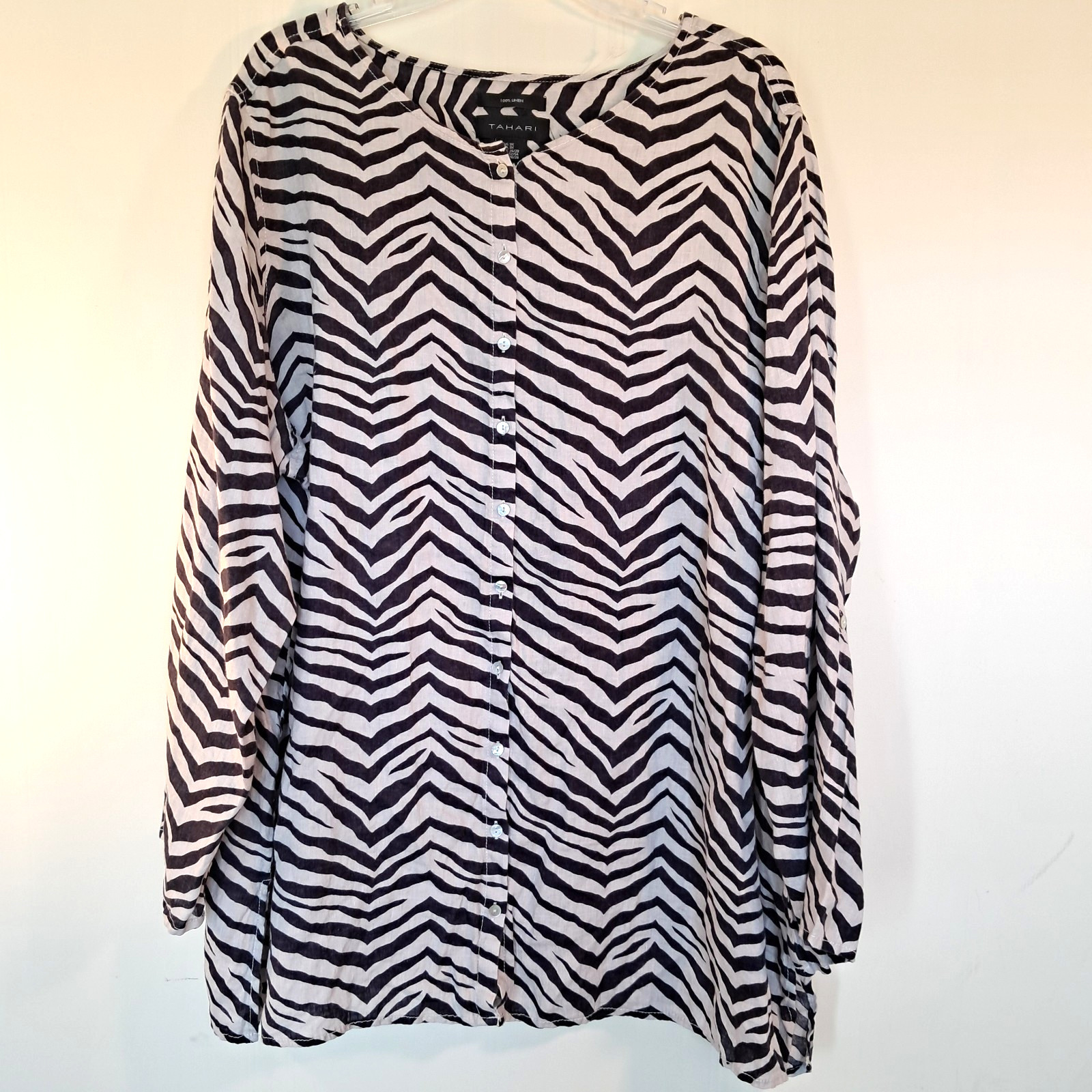 Tahari 100% Linen Zebra Stripe Top Size Women\'s 3X Animal Print Button Up Tahari 100% Linen Zebra Stripe Top Size Women\'s 3X Animal Print Button Up