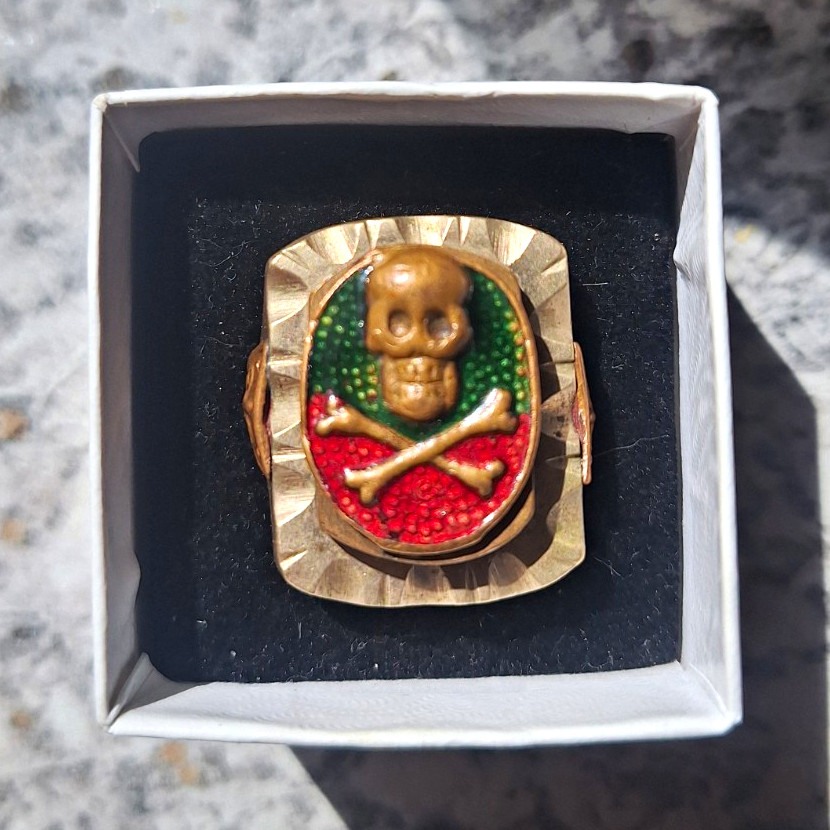 Vintage 1940s Mexican Biker Ring Skull Crossbones Red Green Enamel Size 9 38.8g