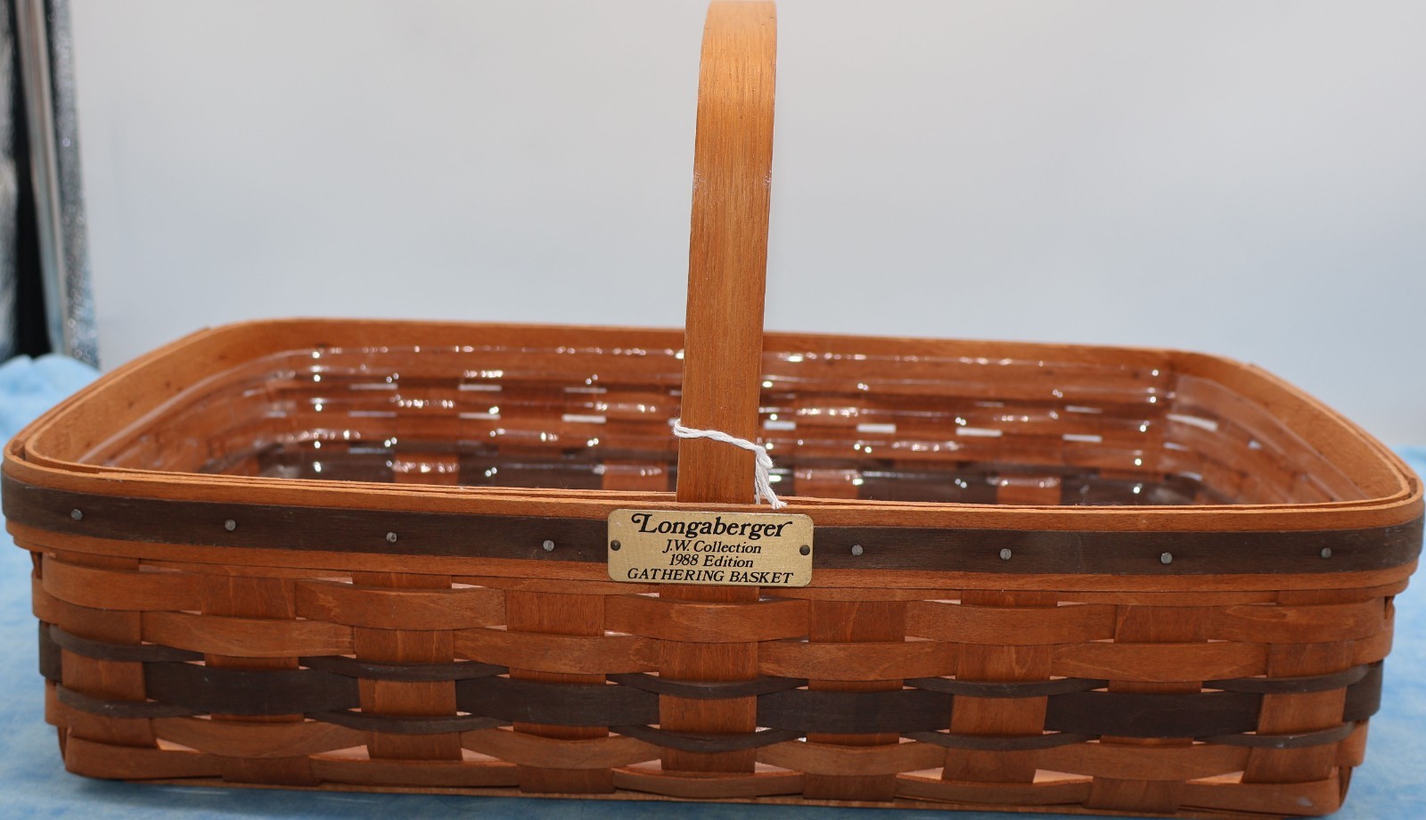 Longaberger 1998 J W Gathering Basket Protector Plaque