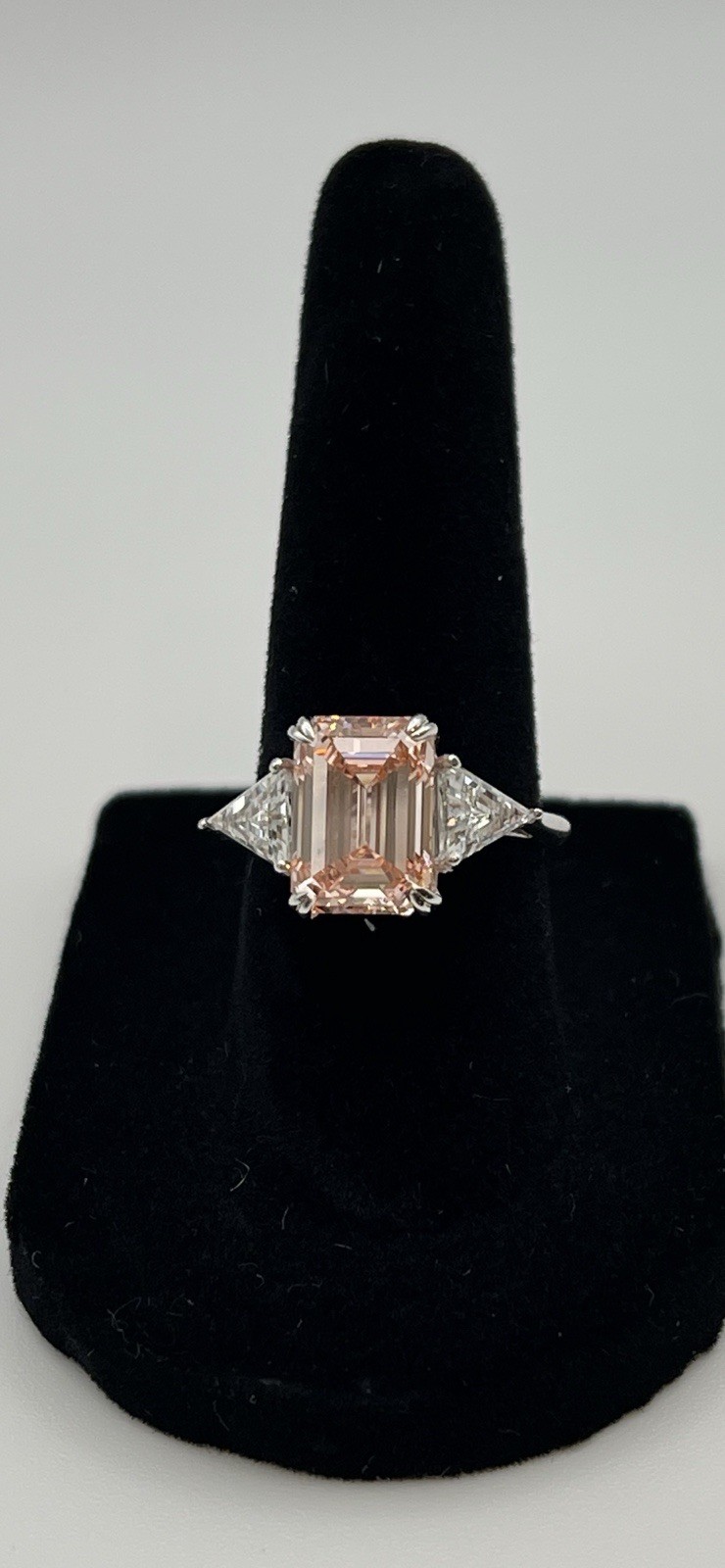IGI Certified 4.10ct Fancy Vivid Pink Emerald Cut Lab-Grown Diamond Ring