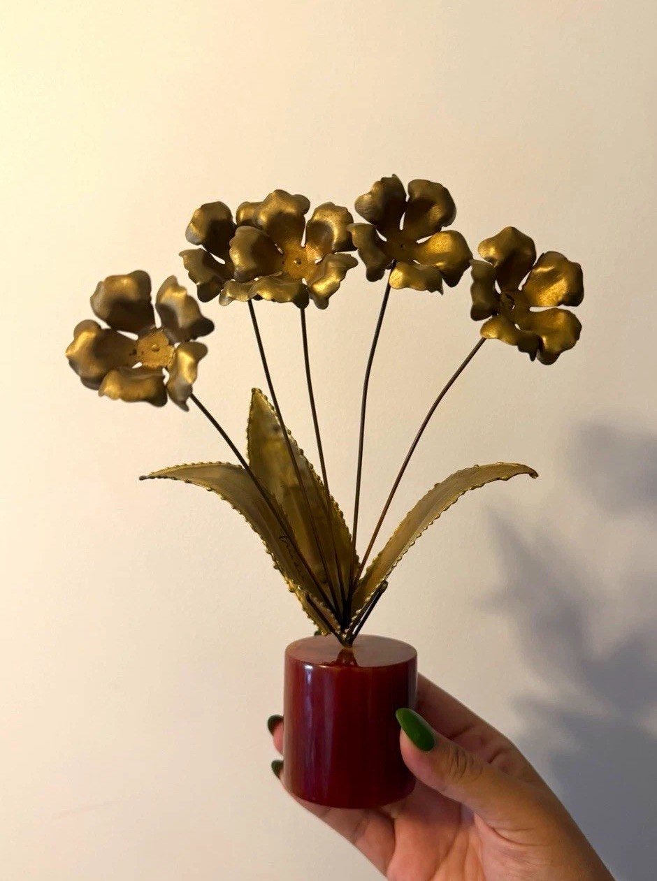 vtg brutalist mcm metal floral figurine sculpture w/ bakelite base by friedle vtg brutalist mcm metal floral figurine sculpture w/ bakelite base by friedle