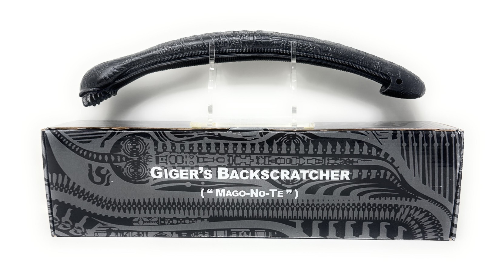 HR Giger\'s Backscratcher Mago-No-Te Alien Hollywood Collectors Gallery Stand Box