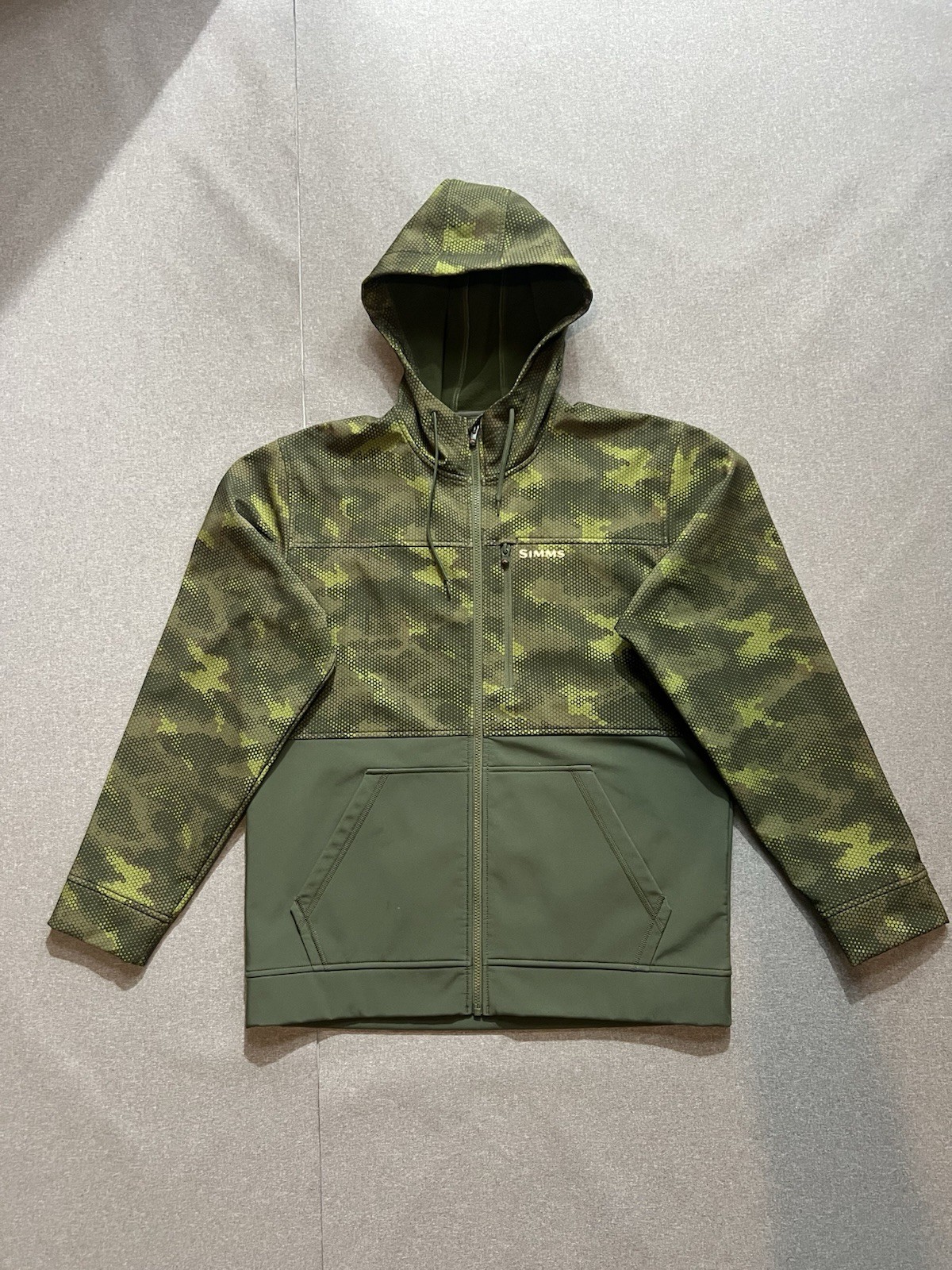 Simms Multi Color Hoodie L Fishing Rogue Simms Multi Color Hoodie L Fishing Rogue
