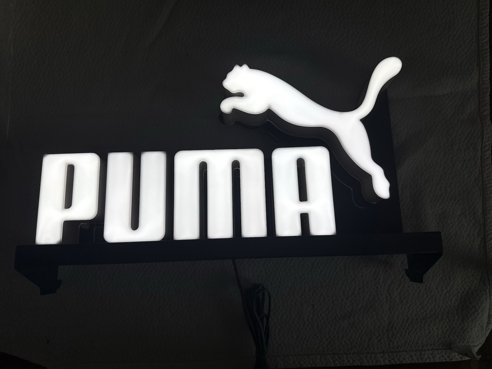 New Authentic PUMA LED Light Sign Store Display Wordmark FL-BS-PW Sneaker Room New Authentic PUMA LED Light Sign Store Display Wordmark FL-BS-PW Sneaker Room
