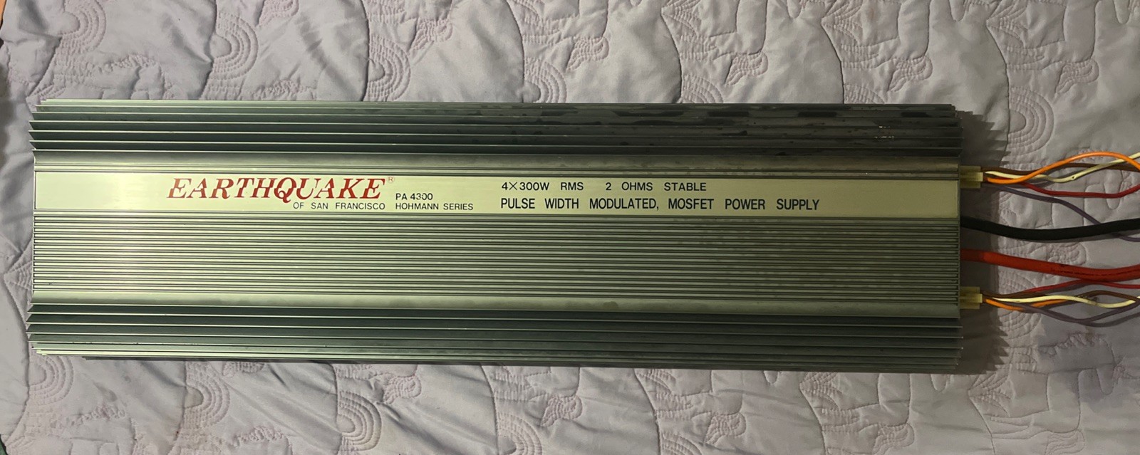 Earthquake PA4300 Amplifier  Old school Vintage Rare