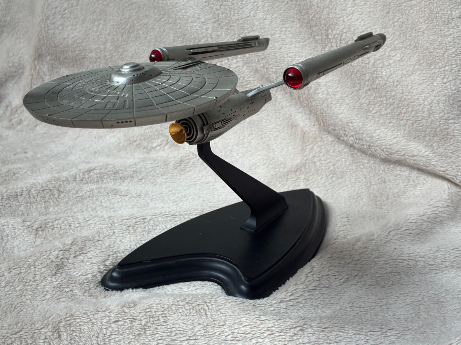 Vintage 1988 Franklin Mint Star Trek Enterprise NCC-1701 Pewter Model Vintage 1988 Franklin Mint Star Trek Enterprise NCC-1701 Pewter Model