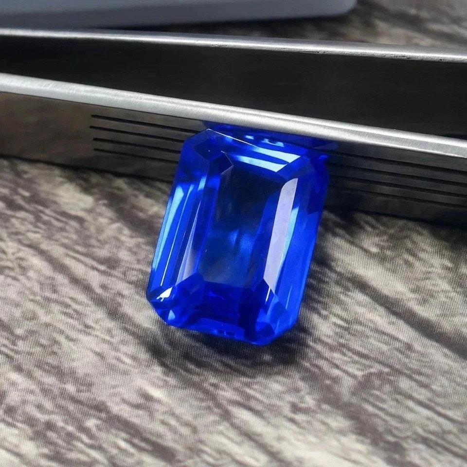 AAA 25.37 Ct Natural Pink Sapphire Loose Emerald cut Certified Gemstone AAA 25.37 Ct Natural Pink Sapphire Loose Emerald cut Certified Gemstone