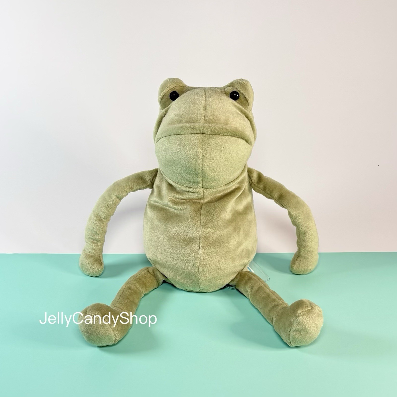 AUTHENTIC Jellycat Medium Fergus Frog- NWT- FAST SHIP
