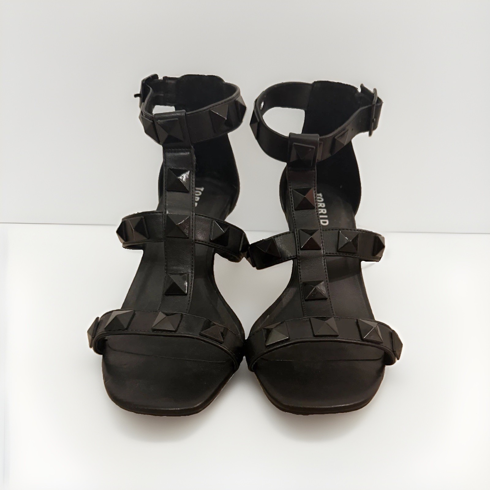 NWOT TORRID SZ 6.5 WW Wide Width Black Studded High Heel Sandals Square Toe NWOT TORRID SZ 6.5 WW Wide Width Black Studded High Heel Sandals Square Toe