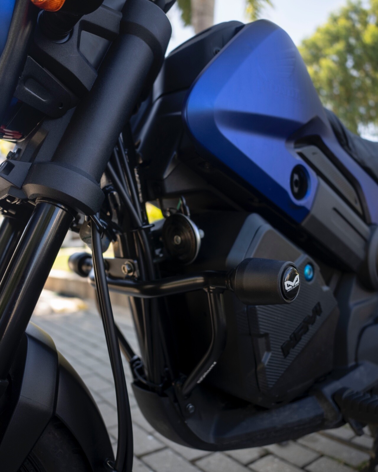 HONDA NAVI 110 BLACK CRASH BAR SLIDER - NVA110B