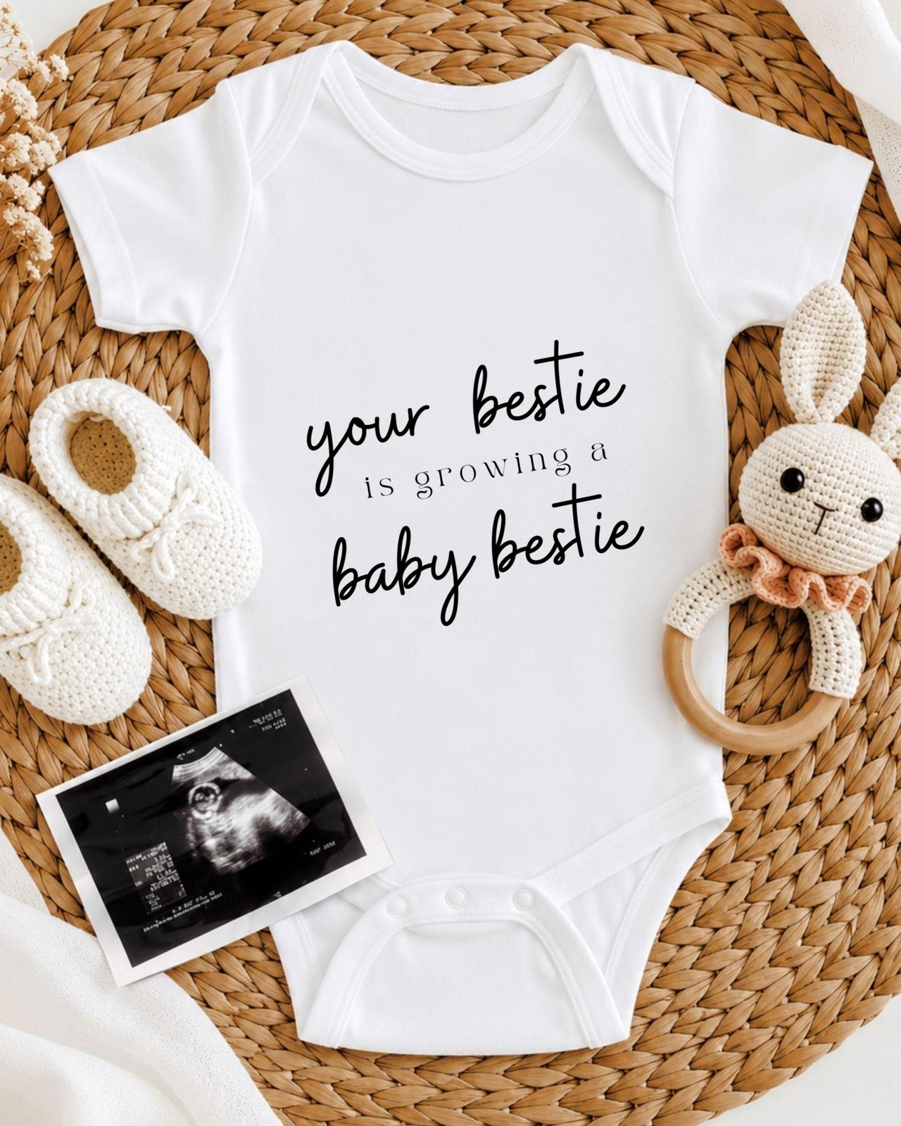 Promoted To Auntie Gift: Baby Grow, Cute Pregnancy Announcement Reveal Bodysuit