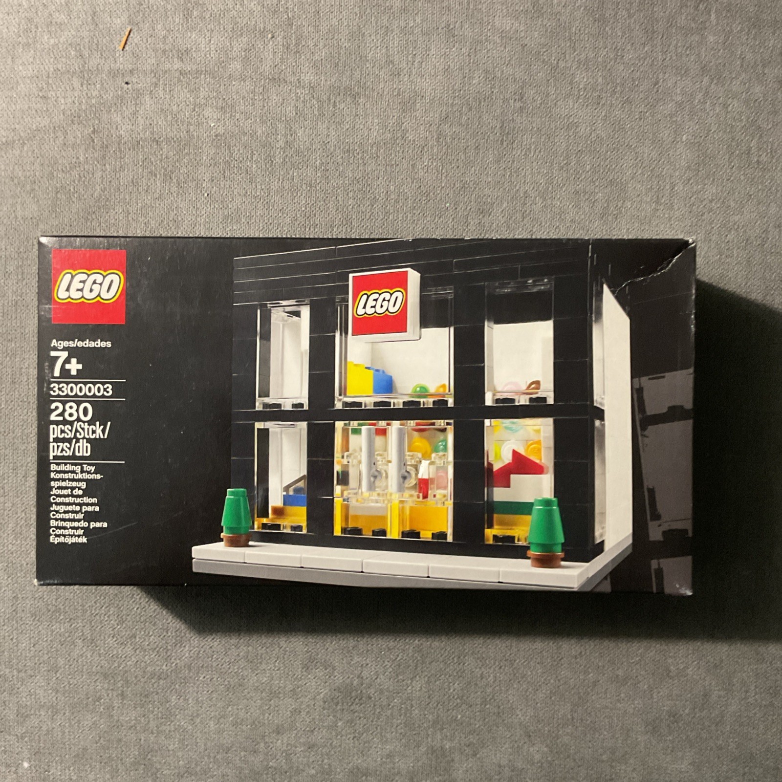 LEGO Promotional (3300003) LEGO Brand Retail Store ~Brand New & Sealed~ Retired LEGO Promotional (3300003) LEGO Brand Retail Store ~Brand New & Sealed~ Retired