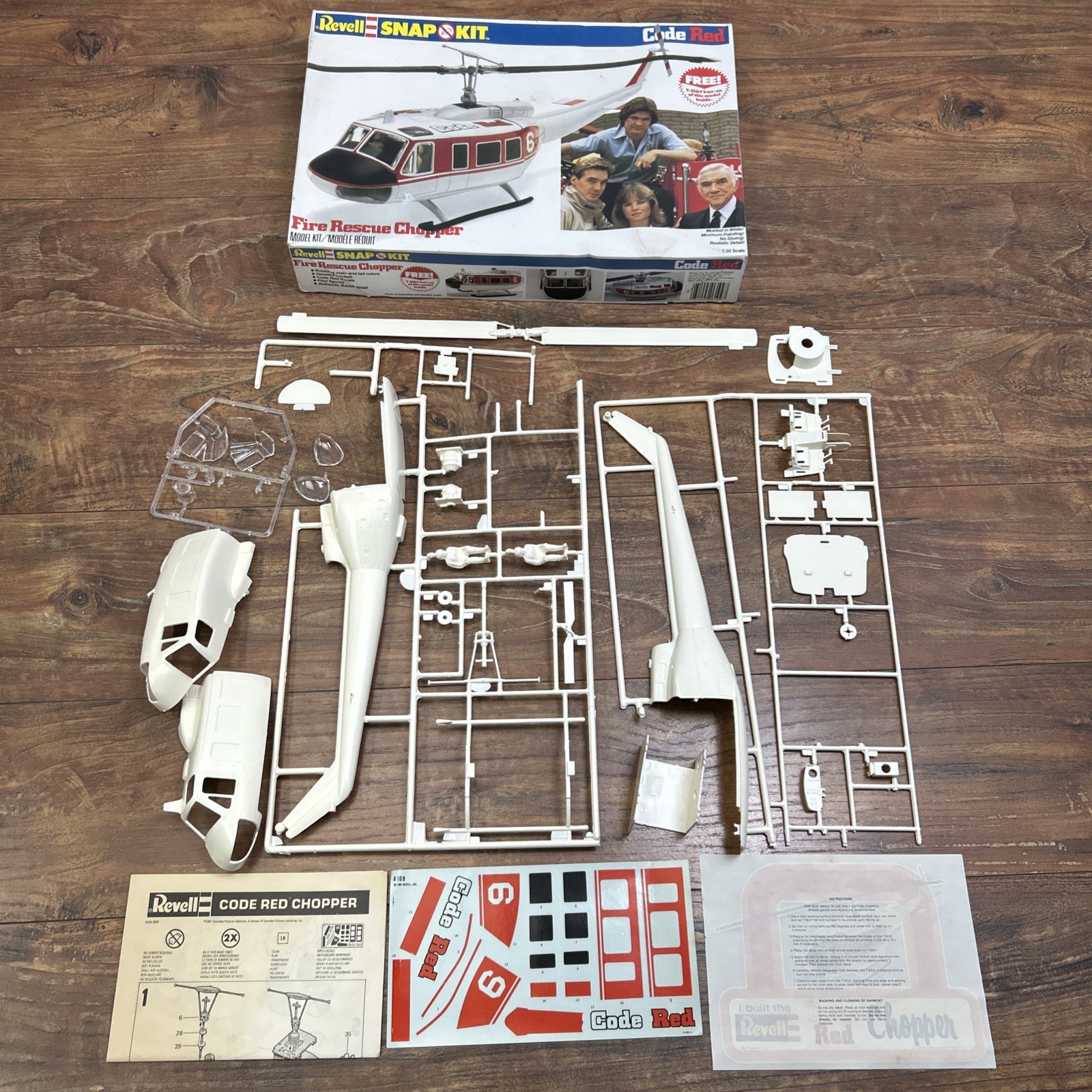 Revell 6109 Snap Kit Code Red Fire Rescue Chopper Model Open Box Complete 1981 Revell 6109 Snap Kit Code Red Fire Rescue Chopper Model Open Box Complete 1981